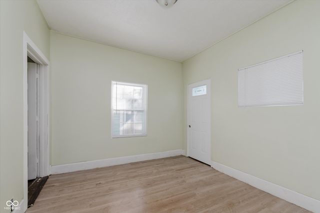 1043 W 37th Street, Indianapolis, IN 46208
