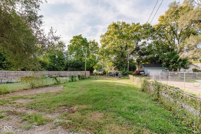 1043 W 37th Street, Indianapolis, IN 46208