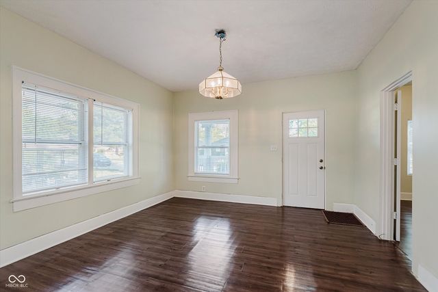1043 W 37th Street, Indianapolis, IN 46208