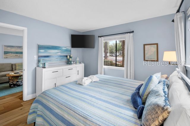 45 Folly Field Rd Apt 9A, Hilton Head Island, SC 29928