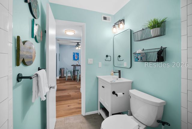 45 Folly Field Rd Apt 9A, Hilton Head Island, SC 29928