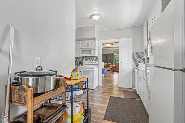 3953 W 160th Street, Cleveland, OH 44111