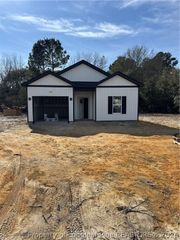 1523 McBryde Lake Road, Raeford, NC 28376