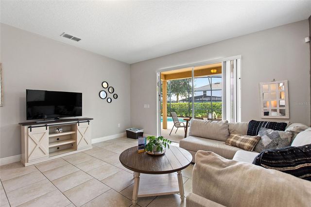 5368 OAKBOURNE AVENUE, Davenport, FL 33837
