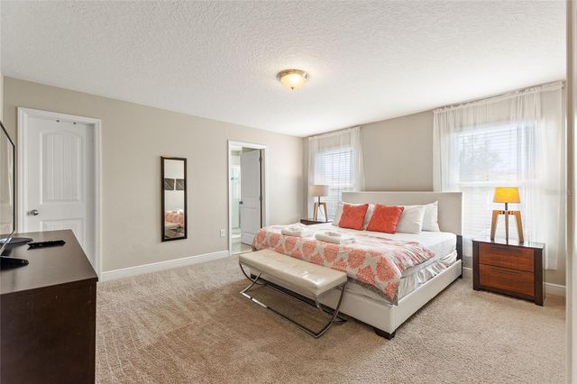 5368 OAKBOURNE AVENUE, Davenport, FL 33837
