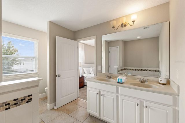 5368 OAKBOURNE AVENUE, Davenport, FL 33837