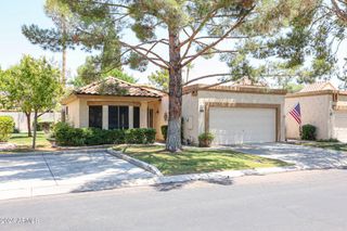 9118 W TOPEKA Drive, Peoria, AZ 85382