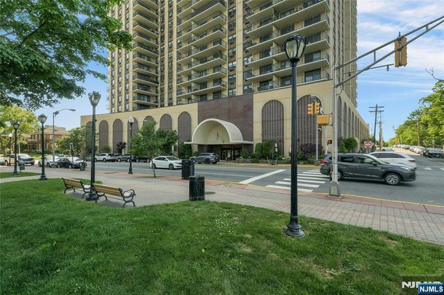 7855 Boulevard East 5K, North Bergen, NJ 07047