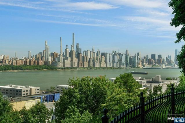 7855 Boulevard East 5K, North Bergen, NJ 07047