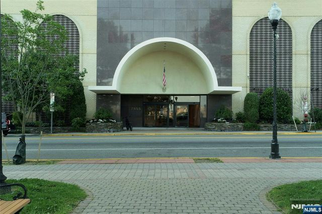 7855 Boulevard East 5K, North Bergen, NJ 07047