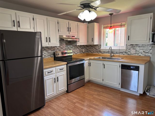 273 Queen Street 3B, Southington, CT 06489