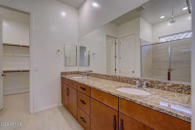 10583 W BRONCO Trail, Peoria, AZ 85383