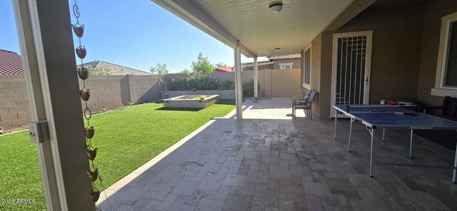 10583 W BRONCO Trail, Peoria, AZ 85383