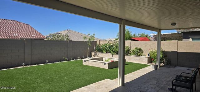 10583 W BRONCO Trail, Peoria, AZ 85383