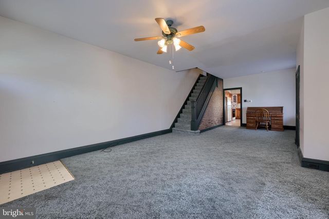 36 N 6TH ST, Columbia, PA 17512