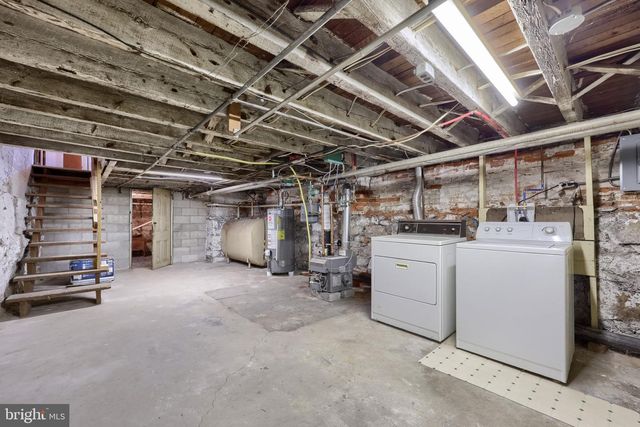 36 N 6TH ST, Columbia, PA 17512