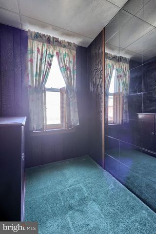 36 N 6TH ST, Columbia, PA 17512