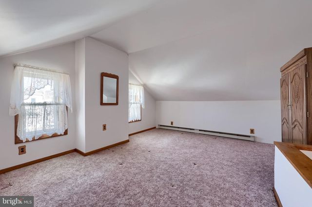 36 N 6TH ST, Columbia, PA 17512