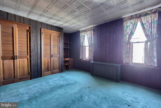 36 N 6TH ST, Columbia, PA 17512