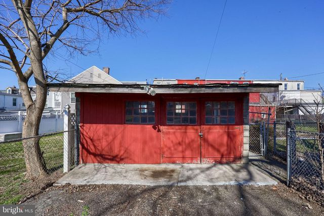 36 N 6TH ST, Columbia, PA 17512