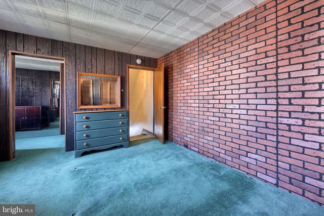 36 N 6TH ST, Columbia, PA 17512