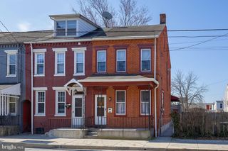 36 N 6TH ST, Columbia, PA 17512