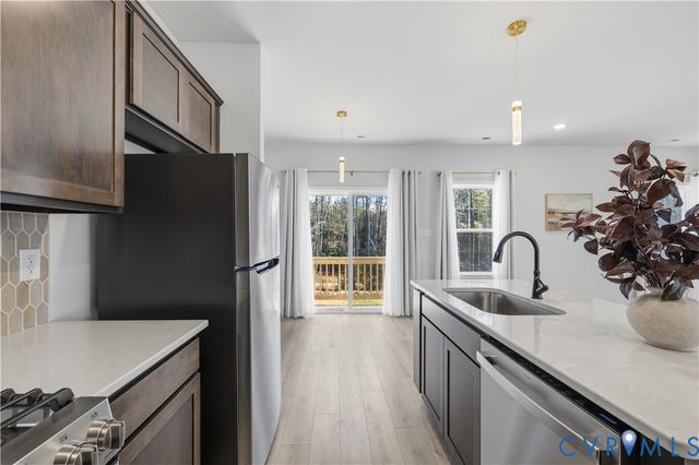 6437 Lila Crest Ln, Midlothian, VA 23112