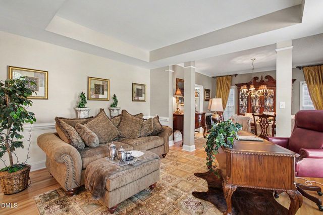 202 Travilah Oaks Lane, Cary, NC 27518
