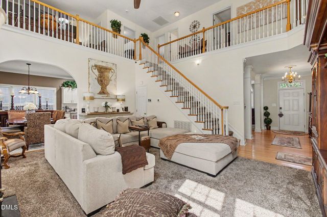 202 Travilah Oaks Lane, Cary, NC 27518