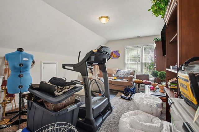 202 Travilah Oaks Lane, Cary, NC 27518