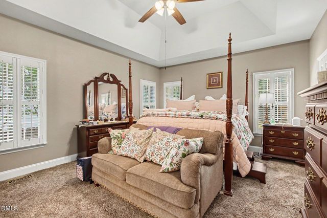 202 Travilah Oaks Lane, Cary, NC 27518