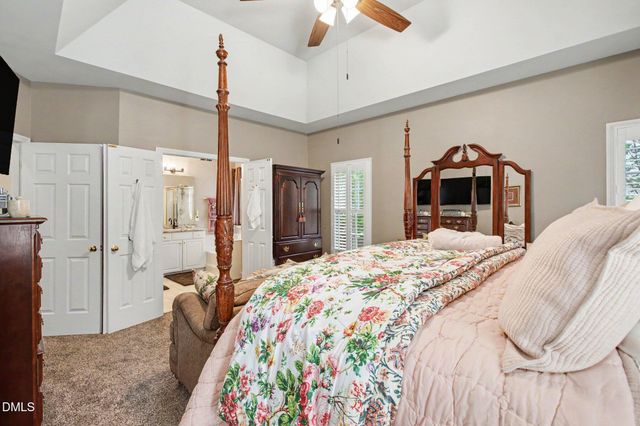 202 Travilah Oaks Lane, Cary, NC 27518