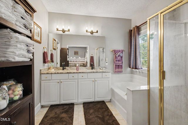 202 Travilah Oaks Lane, Cary, NC 27518