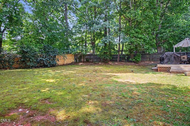 202 Travilah Oaks Lane, Cary, NC 27518