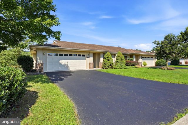 70 ARROWHEAD RDG, Hedgesville, WV 25427
