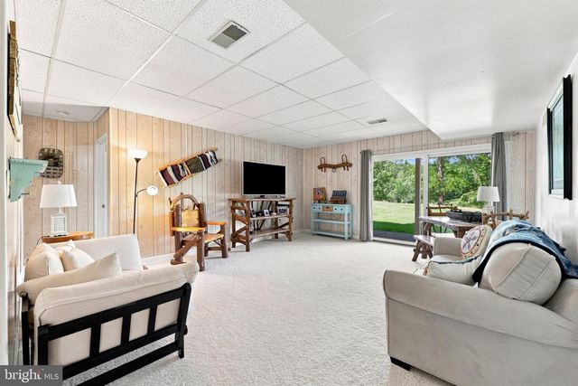 70 ARROWHEAD RDG, Hedgesville, WV 25427