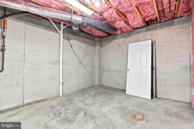 70 ARROWHEAD RDG, Hedgesville, WV 25427