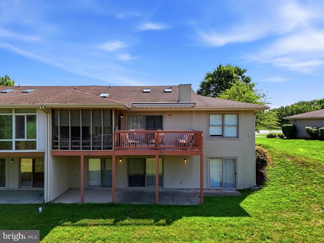70 ARROWHEAD RDG, Hedgesville, WV 25427