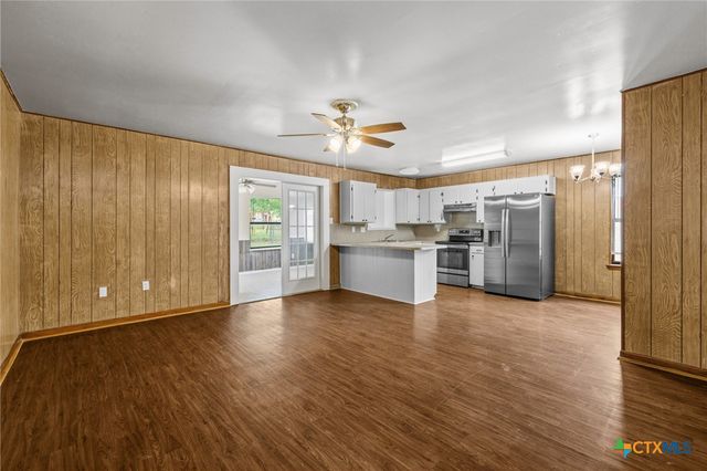 2809 Mountain Avenue, Copperas Cove, TX 76522