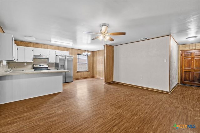 2809 Mountain Avenue, Copperas Cove, TX 76522