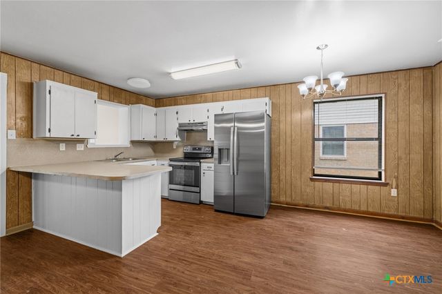 2809 Mountain Avenue, Copperas Cove, TX 76522