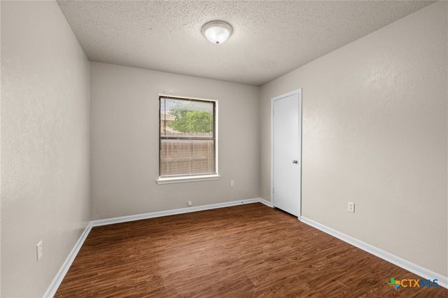 2809 Mountain Avenue, Copperas Cove, TX 76522