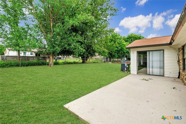 2809 Mountain Avenue, Copperas Cove, TX 76522