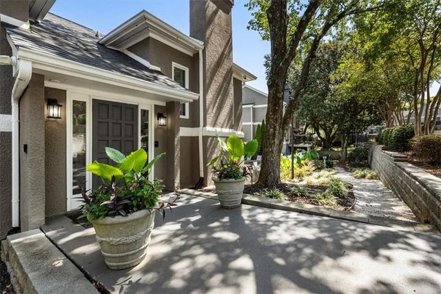 18 Normandy Court NE, Atlanta, GA 30324