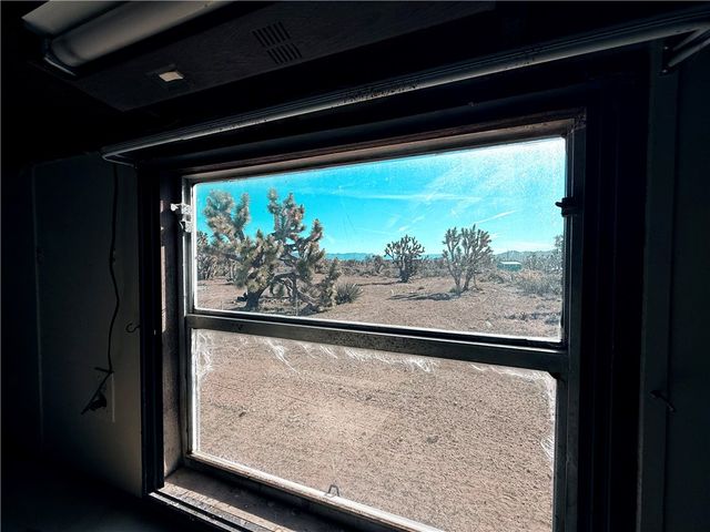 18288 N Magnolia Drive, Dolan Springs, AZ 86441