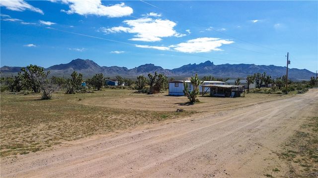 18288 N Magnolia Drive, Dolan Springs, AZ 86441