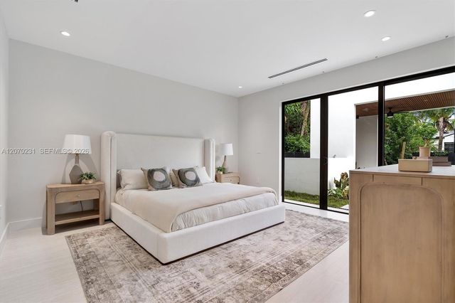 1844 SW 24th Terrace, Miami, FL 33145