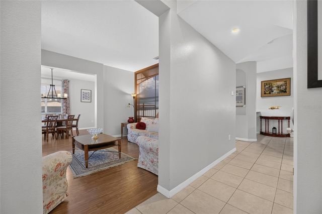 13007 OAKMONT WOOD COURT, Riverview, FL 33579