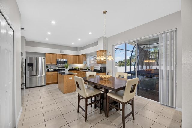 13007 OAKMONT WOOD COURT, Riverview, FL 33579