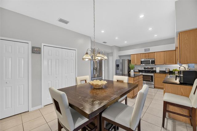 13007 OAKMONT WOOD COURT, Riverview, FL 33579